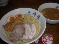 「特製つけ麺（９００円）中盛サービス」@秋葉原ラーメン 天神屋 秋葉原本店の写真