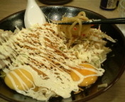 「船橋発の元祖たまそば780円」@ラーメン 963+の写真