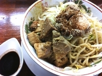 「グリーンカレー風味まぜそば（限定） 780円」@ラーメン 龍郎の写真