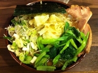 「キャベツともやしラーメン」@神田ラーメン わいず 神田本店の写真