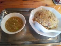 「チャーハン（中）」@中華そば まるきの写真