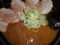 「カレーラーメン８００円＋チャーシュー２５０円」@手打ちラーメン 恒の写真