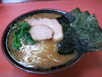 「ラーメン(６３０円)」@ラーメン杉田家の写真