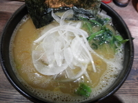 「豚煮ラーメン　「800円」」@麺屋 豚煮背の写真