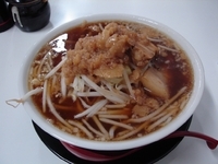 「ラーメン（野菜ちょい増し）」@いの一番の写真