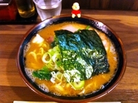 「ラーメン（麺固め、濃いめ）」@神田ラーメン わいず 神田本店の写真