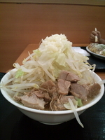 「ラーメン（大・ニンニク・ヤサイ）」@ジャンクガレッジ イオン北戸田店の写真