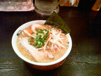 「えびとん味玉・950円」@らぁめん大山 アトレ川崎店の写真