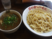 「カレーつけ麺【800円】　大盛り無料　小ライス無料」@日の出らーめん 田町分店の写真