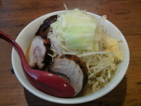 「肉ご郎(野菜多め、ニンニク少し)」@麺厨房 豪快家 大森店の写真