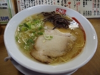 「『とんこつらーめん+替玉(￥650+100)』」@ぽんこつやの写真