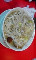 「ラーメン 680円（野菜あぶら辛玉）」@用心棒の写真