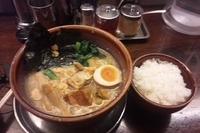 「熟成光麺(全部のせ)+半ライス(無料)」@光麺 新宿歌舞伎町店の写真