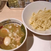 「つけめん(濃厚) ＋ 味玉」@TOKYO UNDER GROUND RAMEN 頑者の写真
