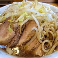「ブタ入りラーメン（麺少なめ）ニンニク…750円」@ラーメン二郎 荻窪店の写真