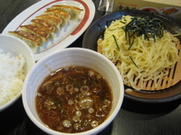 「濃厚魚介つけめん   ギョーザライスランチ [724円]」@幸楽苑 六本木店の写真