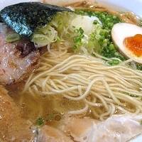 「支那そば名古屋コーチン（塩）　670円」@喜元門 つくば研究学園店の写真