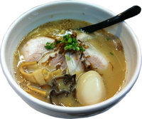 「しおらーめん」@たかはららーめん 小金原店の写真