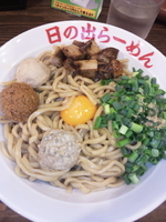 「ガッツ麺　醤油【780円】　大盛り無料」@日の出らーめん 田町分店の写真