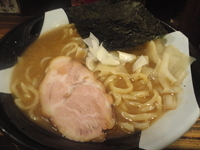 「煮干らーめん」@すごい煮干ラーメン凪 新宿ゴールデン街店 本館の写真