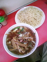 「肉野菜つけそば８００円」@丸長 沼袋店の写真