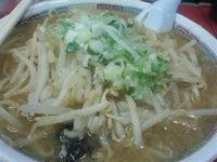 「味噌ラーメン750円＋ちゃわん」@やじ満の写真