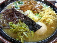 「鶏麺（極）＋肉＋味玉」@鶏極の写真