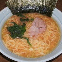 「らーめん（並 細麺 650円）」@横浜家系らーめん たま家の写真