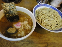 「つけそば（サービス券価格500円）＋大盛（100円）」@本家大黒屋本舗 平井店の写真