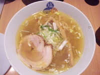 「塩らーめん琥珀」@塩逸品 五代目けいすけ 本店の写真