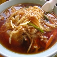 「鴻蘭メン６３０円＋餃子（６個）」@鴻蘭の写真