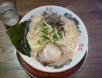 「博多とんこつラーメン」@博多豚骨らーめん 酒風呂の写真