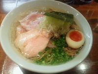 「名古屋コーチン支那そば(塩)(670円)」@喜元門 つくば研究学園店の写真