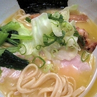 「鶏塩プレミアム【10周年記念限定】　1000円」@麺や 福一の写真