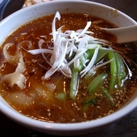 「黒豚担々麺 750円」@長安ピカイチの写真