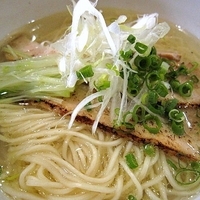 「淡麗塩そば　650円」@麺処まるわ Chinese Styleの写真