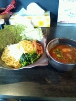 「つけ麺並盛+のり 950円」@城南らーめん 紫龍 旗の台本店の写真