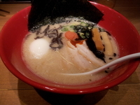 「特製ラーメン赤丸新味　１０５０円」@博多一風堂 大宮店の写真