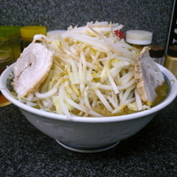 「正油 600円（ヤサイ多め）」@らうめん さぶ郎の写真