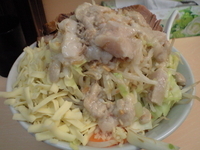 「油そば（750円）＋豚（150円）＋チーズ（100円）」@自家製ラーメン 大者の写真