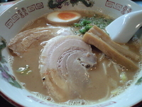 「頑侍ラーメン（750円）＋チャーシュー1枚（クーポン）」@麺や 頑侍の写真