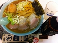 「大勝軒(らーめん並盛、柚子多め)+黒烏龍茶」@らーめん 凌駕の写真