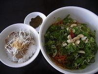 「麻辣汁なし担々麺+チャーシュー飯(ランチセット)」@香家 三田店の写真