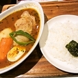 骨付きチキンのスープカレーランチ（15辛）980円