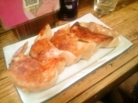 「自家製餃子　400円」@すごい煮干ラーメン凪 新宿ゴールデン街店 本館の写真