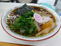 「青島ラーメン　茹でほうれん草増し」@青島食堂 秋葉原店の写真