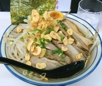 「ニンニクもやしチャーシュー（950円）」@らーめん 友心の写真