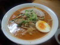 「赤いとんこつ(超激辛)」@九州大分ラーメン 麺恋亭 中華街店の写真