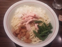 「牛あぶらそば￥700＋中盛り￥50＋刻みニンニク￥0」@麺屋じもとの写真