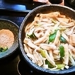 「きざみきつねうどん+トッピング(葱とゴマ)」@手打うどん 山元麺蔵の写真